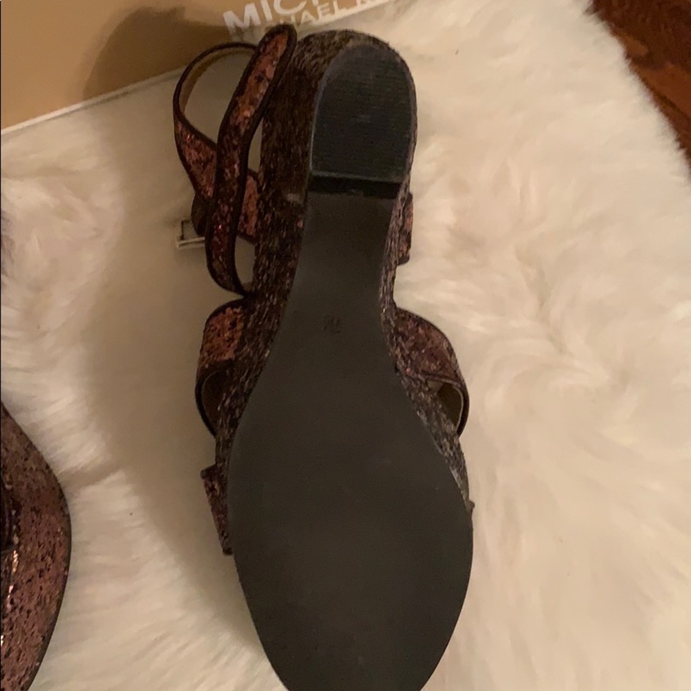 Shoes - Picture 3 of 3